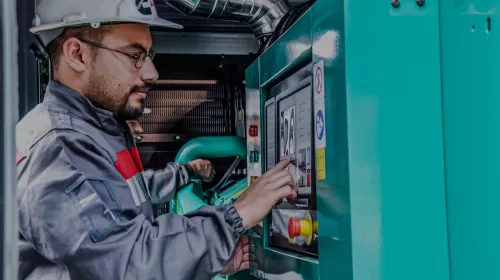 Operadores de Plantas Eléctricas y Guardias Técnicos